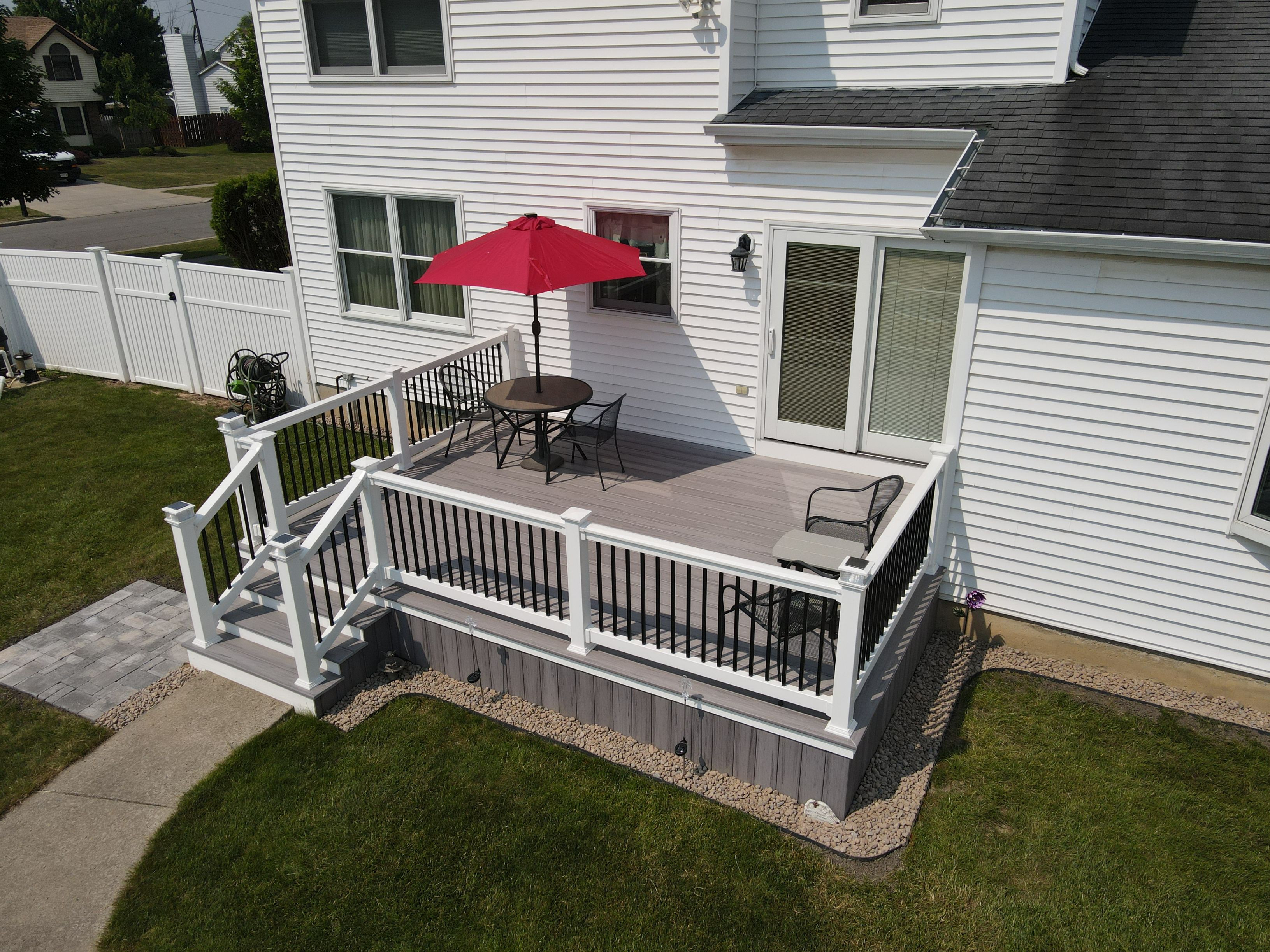 Traditional Decks photo 3 — The Vinyl Outlet