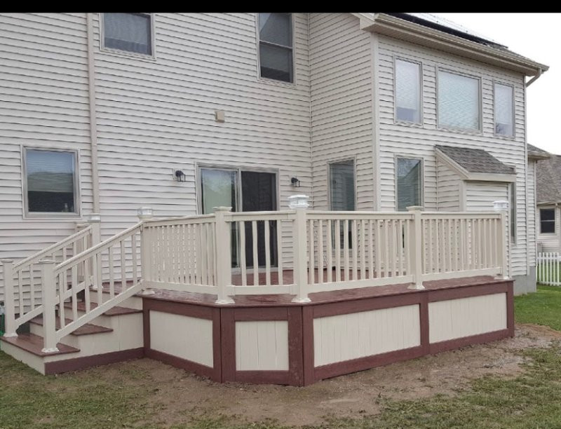 Traditional Decks photo 10 — The Vinyl Outlet