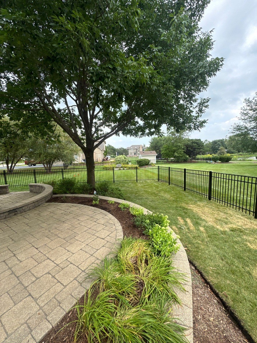 Metal Fence photo 4 — The Vinyl Outlet