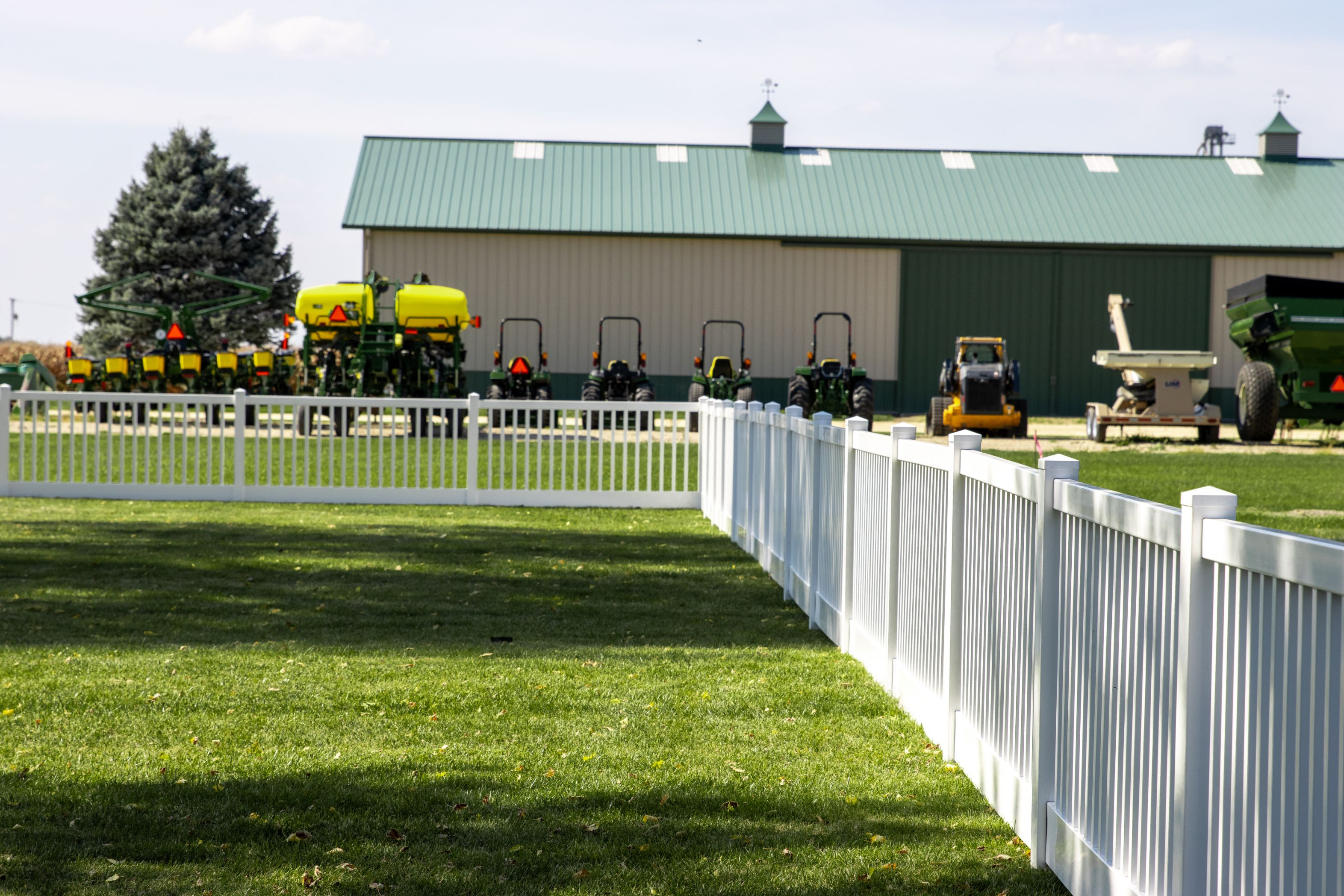 Picket Fencing photo 2 — The Vinyl Outlet