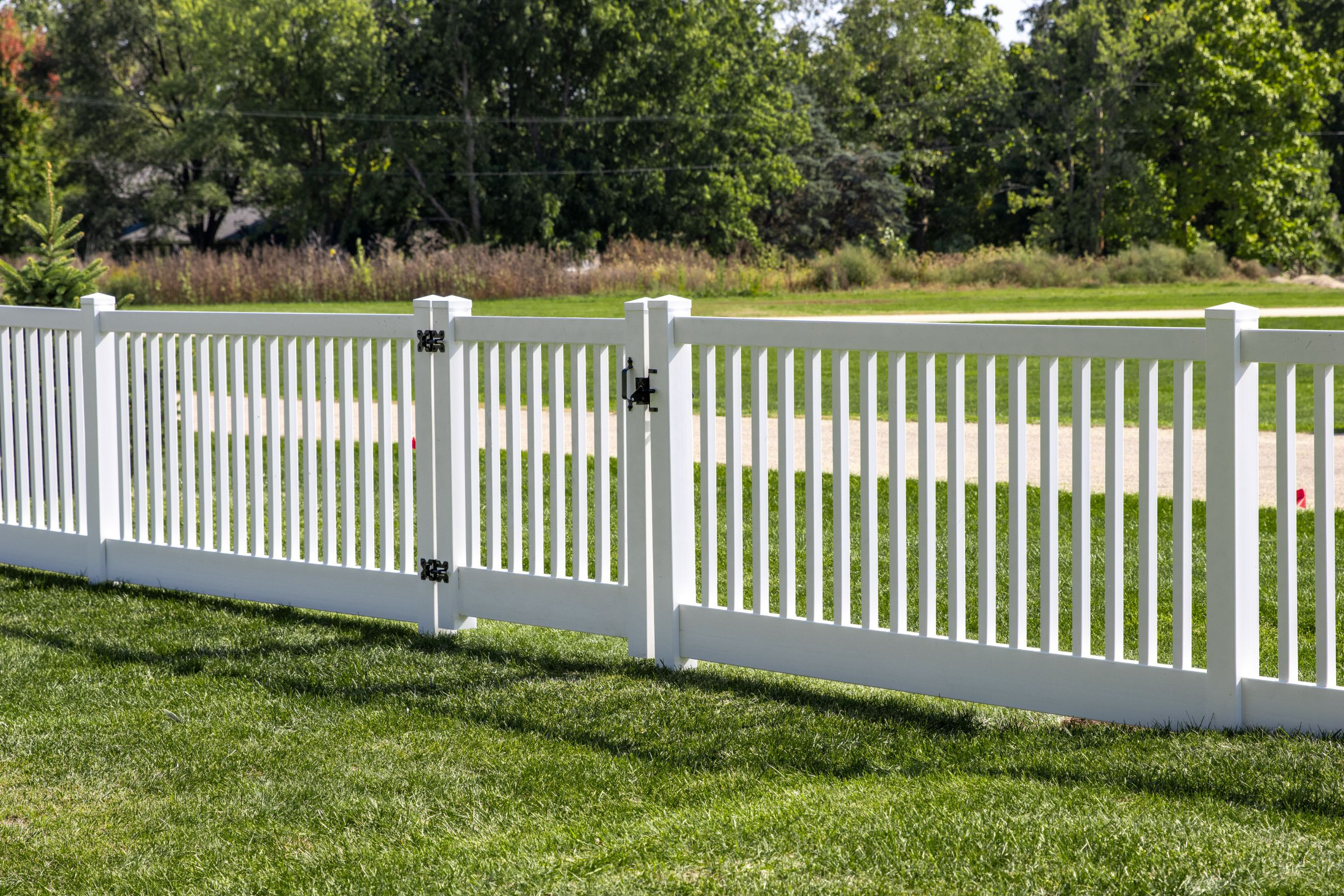 Picket Fencing photo 6 — The Vinyl Outlet