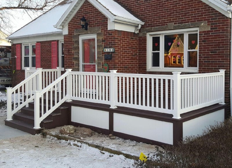 Wrap Around Porches photo 5 — The Vinyl Outlet