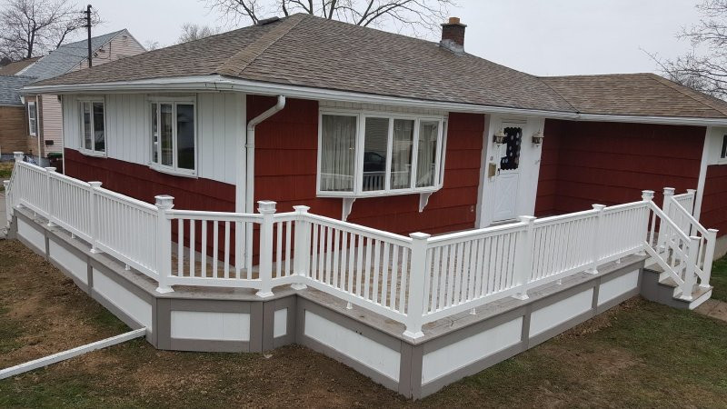 Wrap Around Porches photo 7 — The Vinyl Outlet