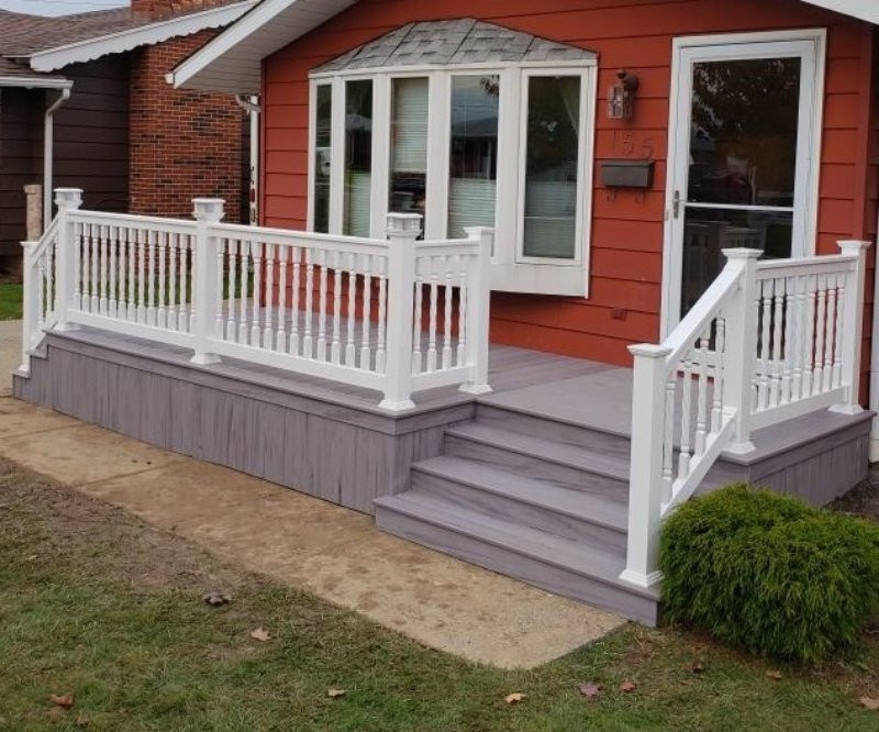 Wrap Around Porches photo 3 — The Vinyl Outlet