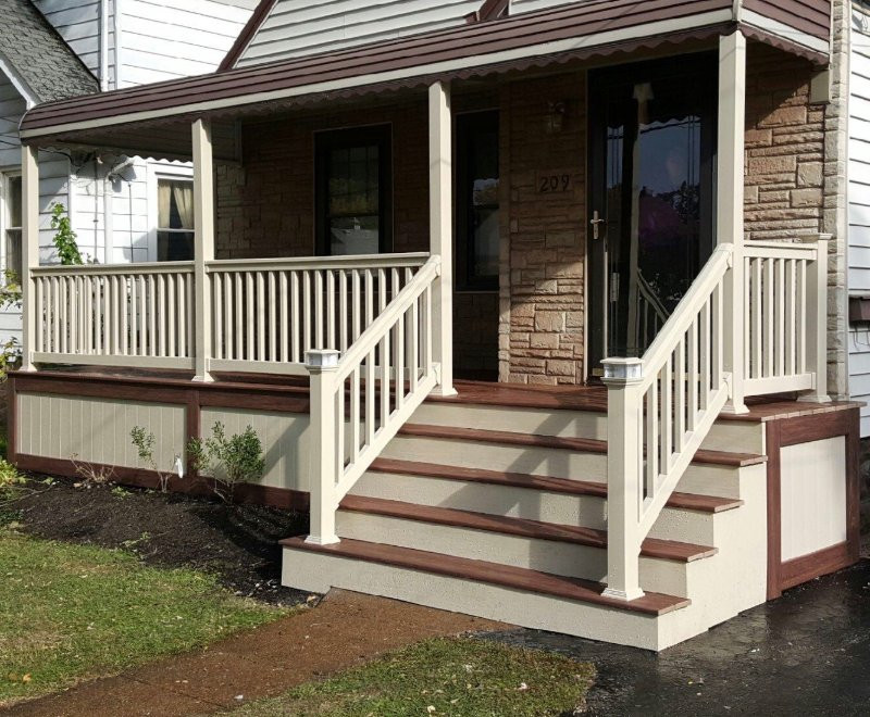 Wrap Around Porches photo 8 — The Vinyl Outlet