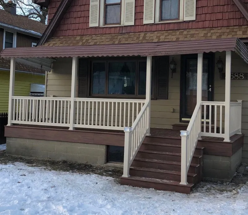 Front Porch Railings photo 5 — The Vinyl Outlet