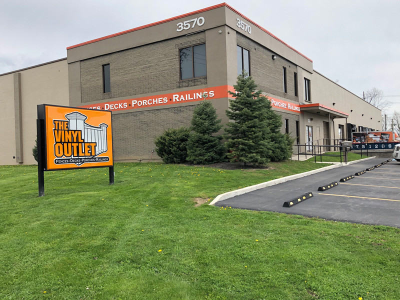 Cheektowaga - Warehouse/Sales - The Vinyl Outlet