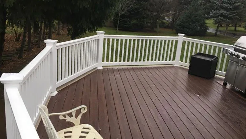 Vinyl Railings - The Vinyl Outlet