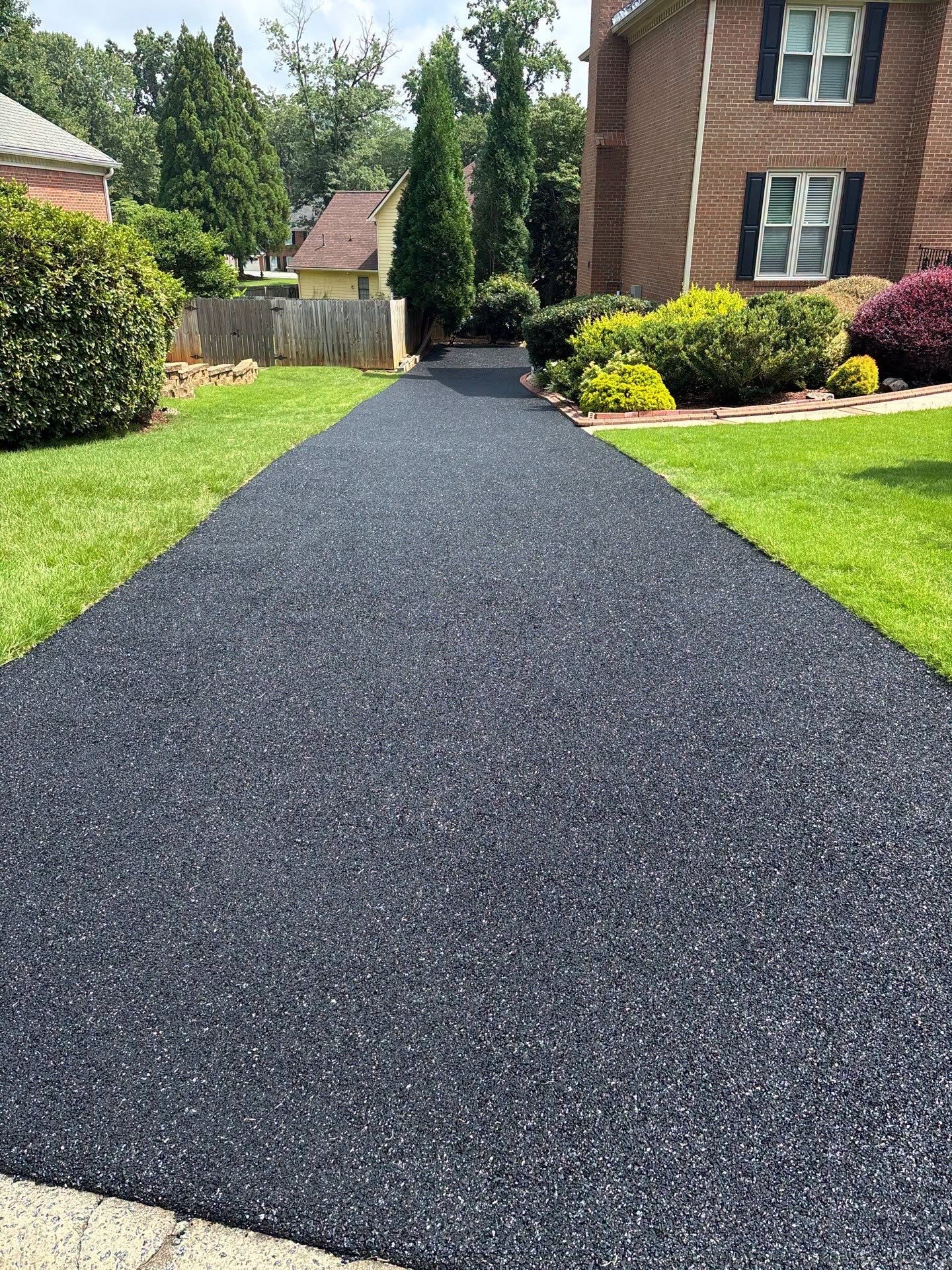 How Concrete Coatings Stop Cracking & Spalling in NY Weather