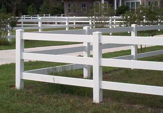 Poly Rail Vinyl Fencing example 1
