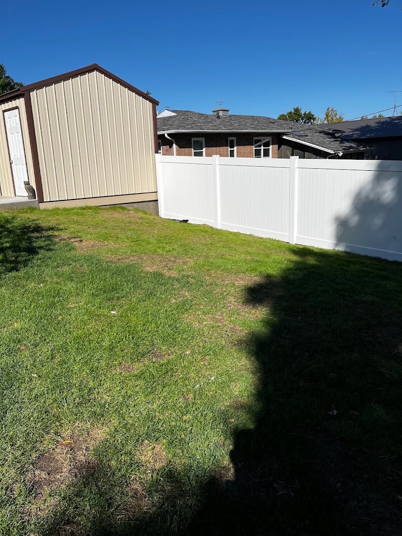 Backyard Vinyl fence project