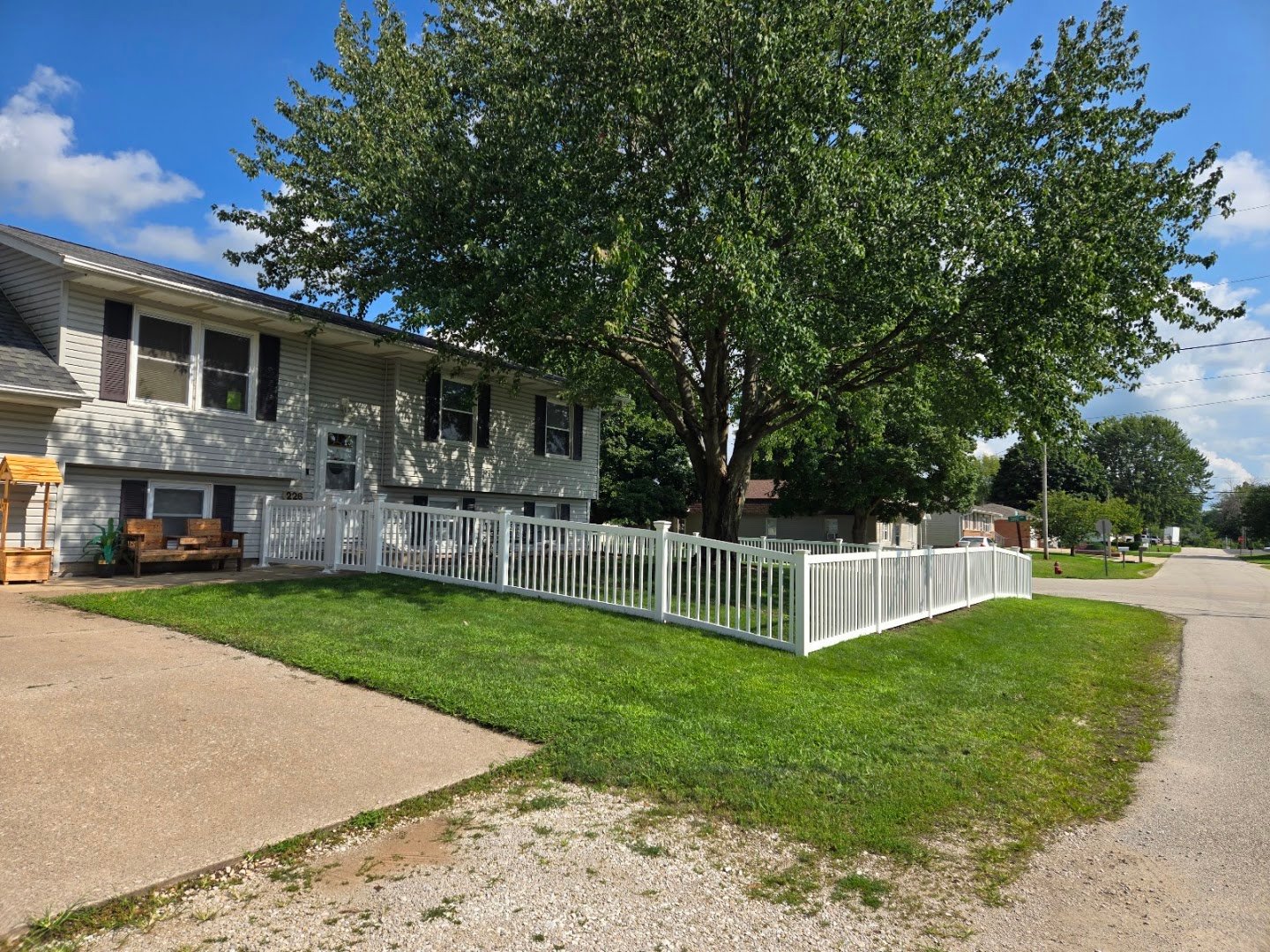 Backyard Vinyl fence project