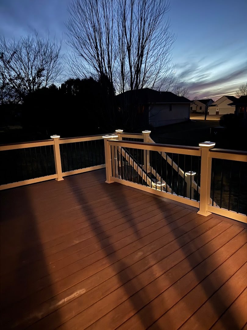Fence and deck project in Ainsworth, IA