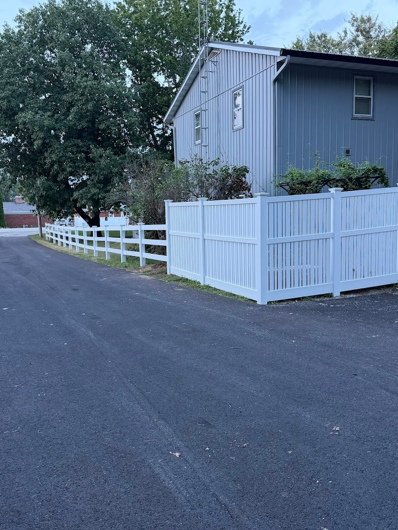 Backyard Vinyl fence project