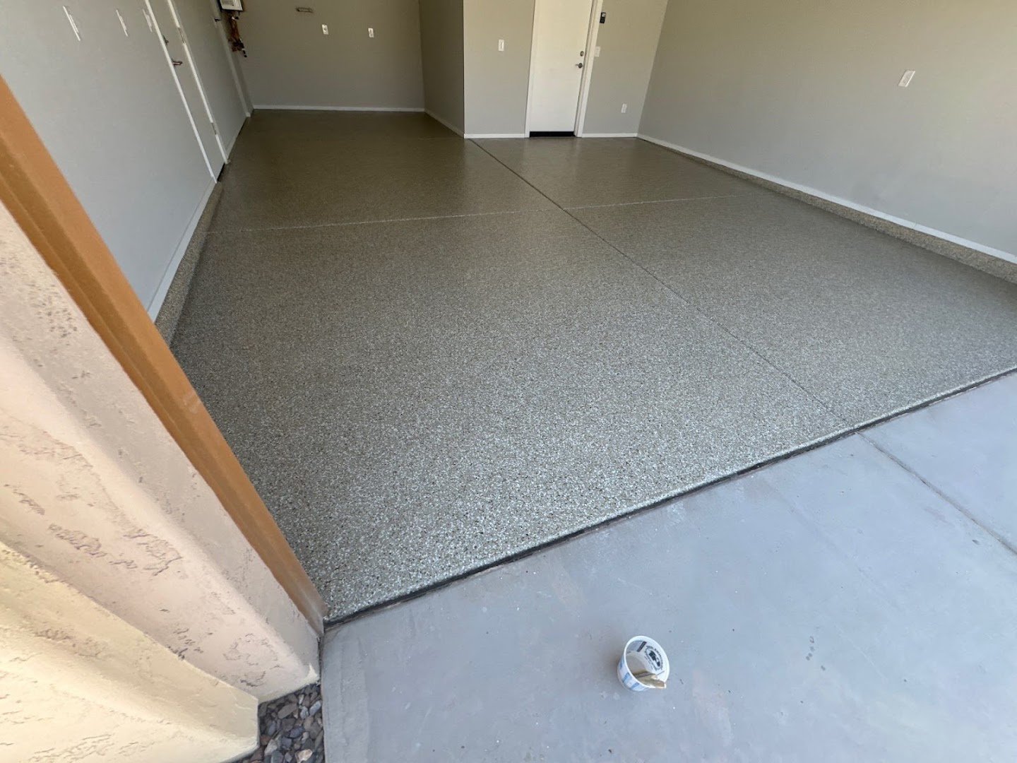 Commercial in Goodyear