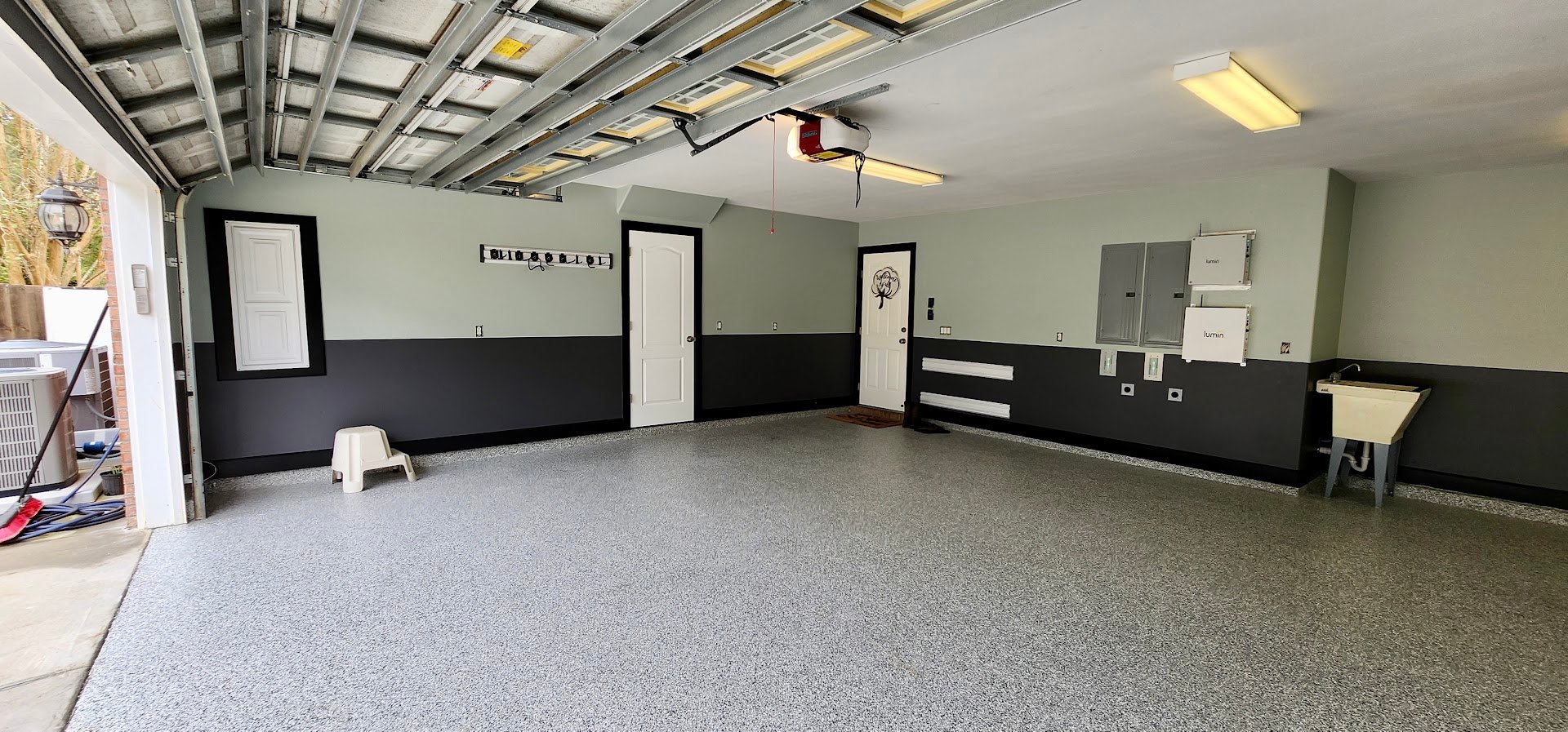 Deese Elite Concrete Coatings installation photo