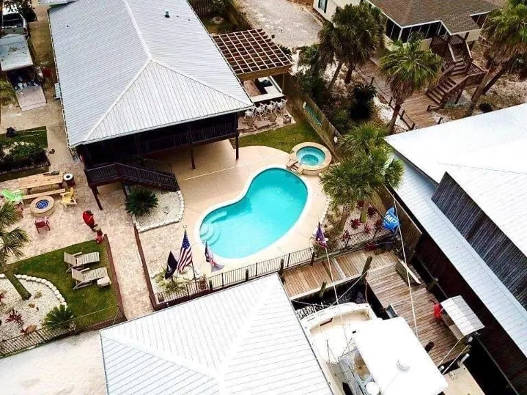 Concrete Pool Decks: Causes of Damage and How to Fix Them In Austin