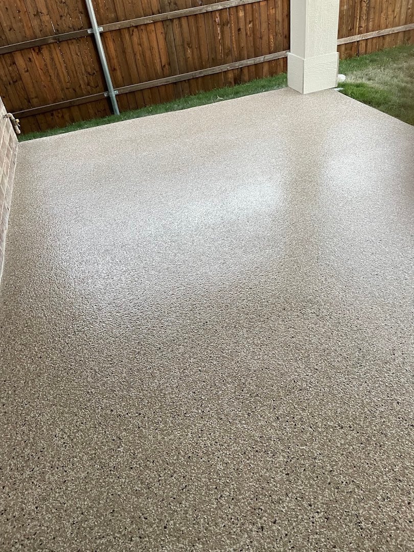 Deluxe Garages installation photo