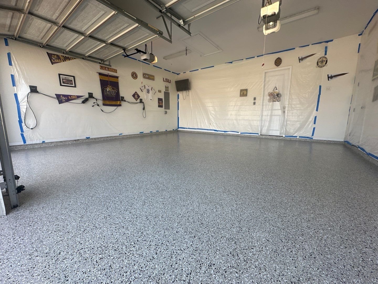 Deluxe Garages installation photo