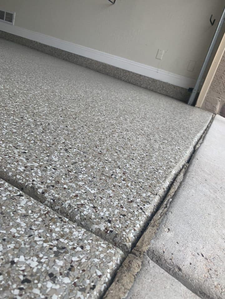Deluxe Garages installation photo