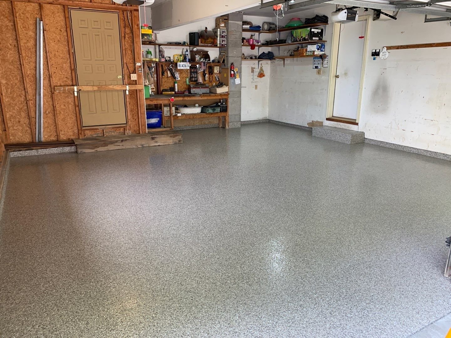 Deluxe Garages installation photo