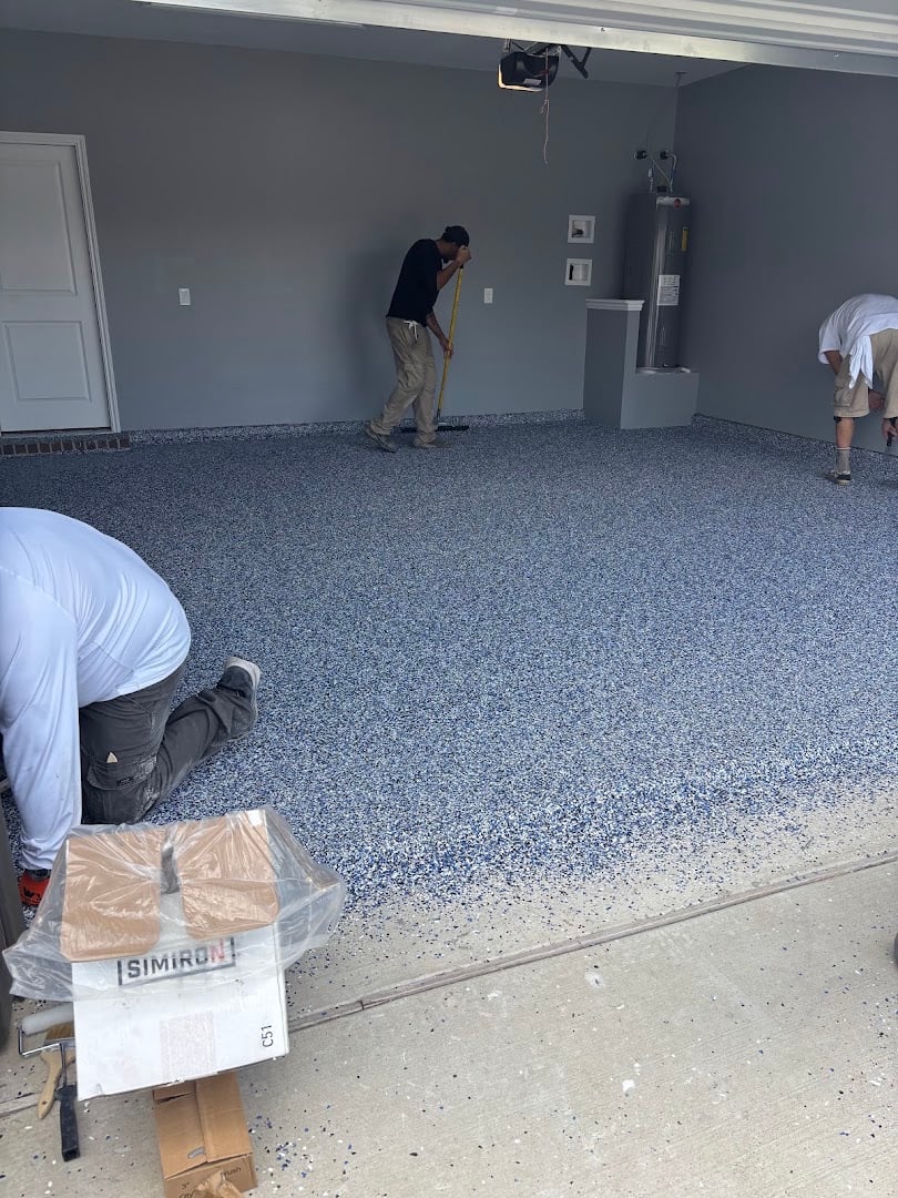 Deluxe Garages installation photo