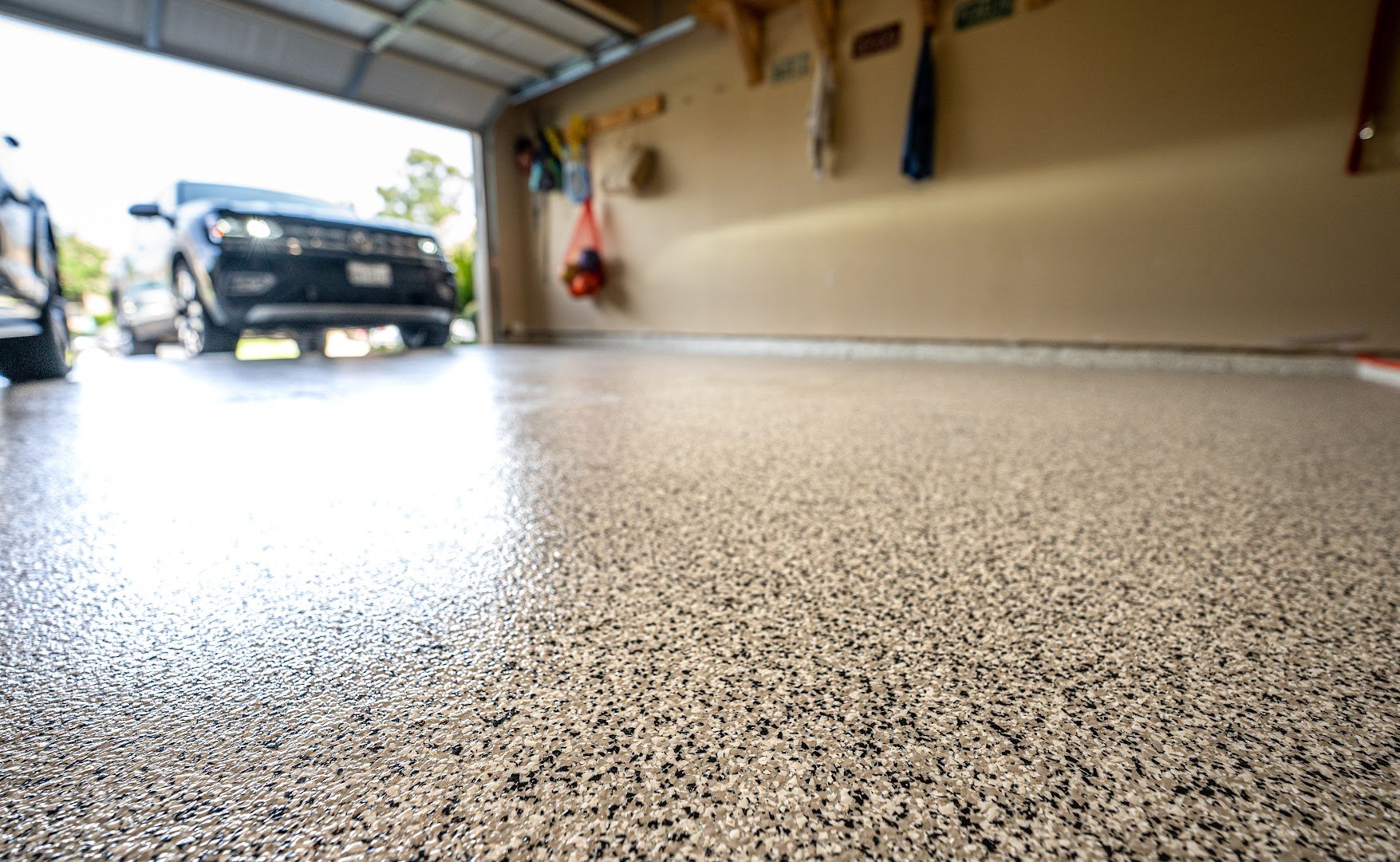 Deluxe Garages installation photo