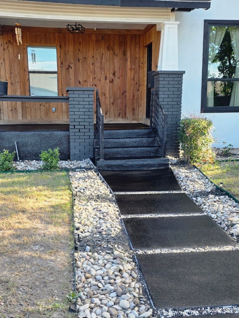 Deluxe Garages installation photo