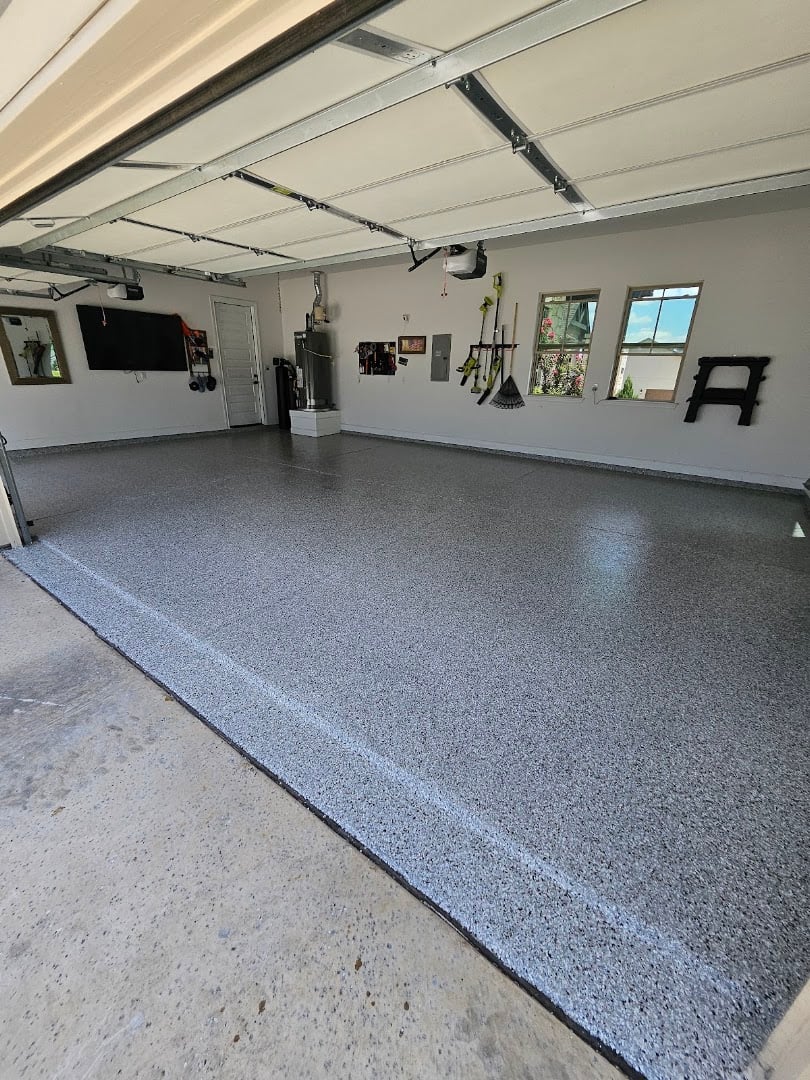 Deluxe Garages installation photo