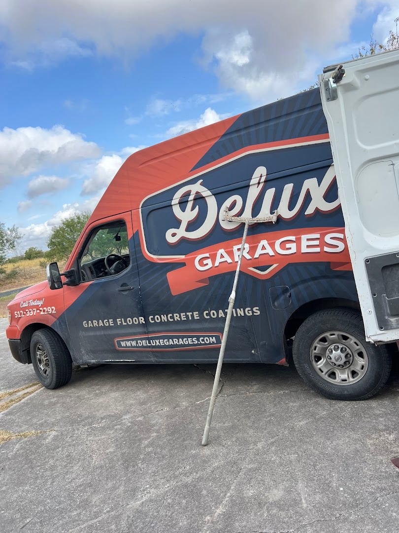 Deluxe Garages installation photo