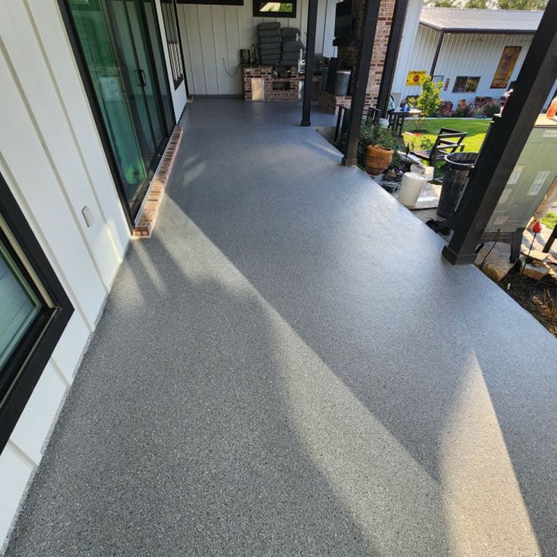Deluxe Garages installation photo