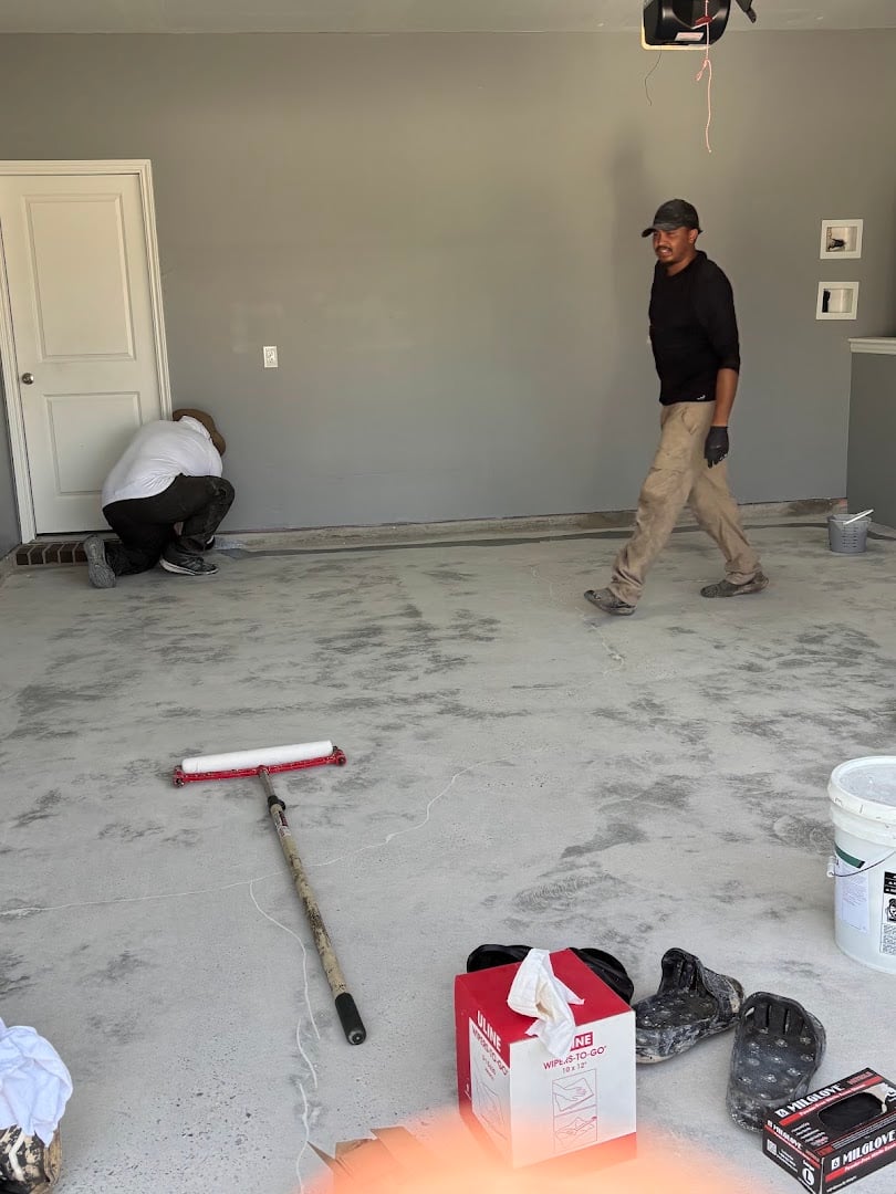 Deluxe Garages installation photo
