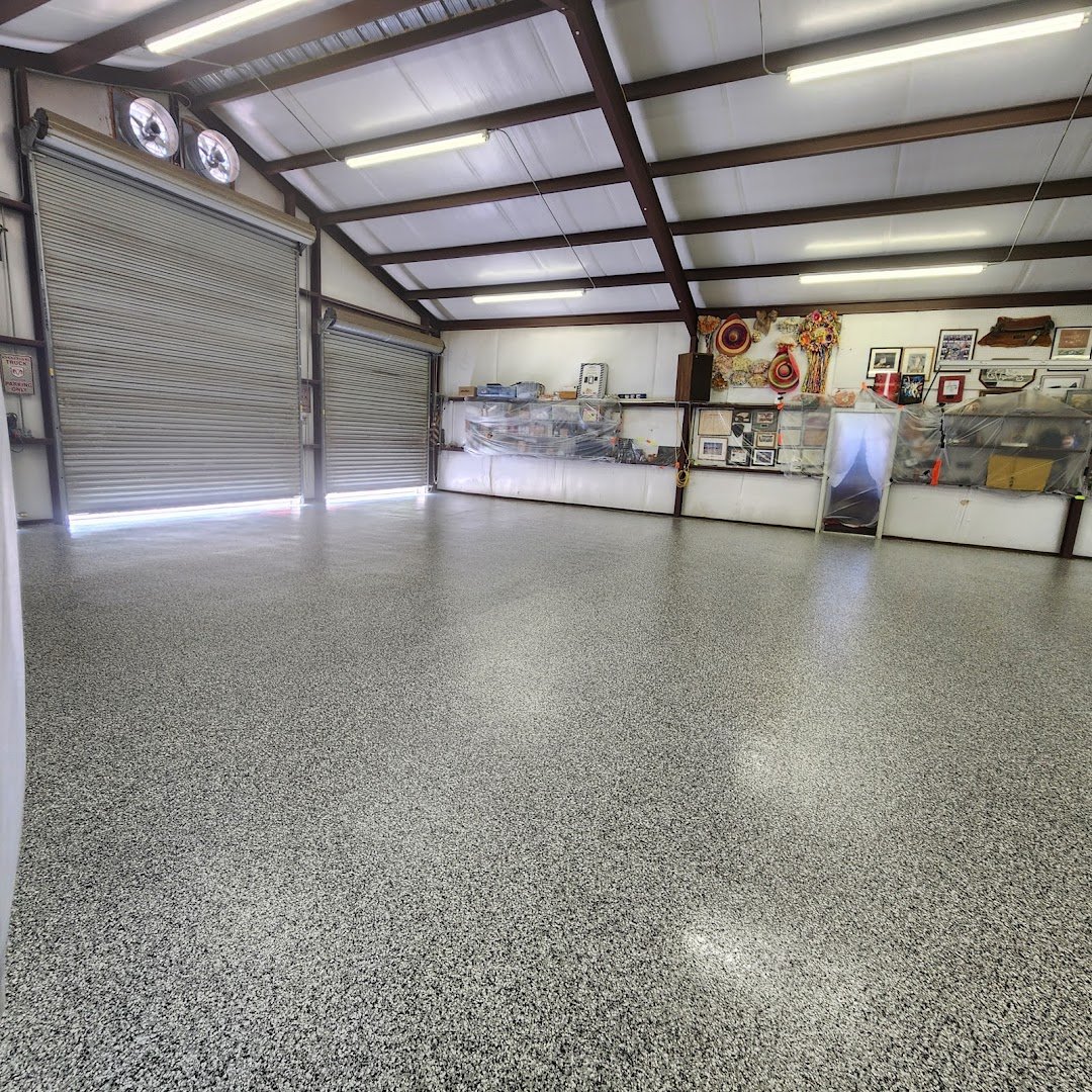 Deluxe Garages installation photo