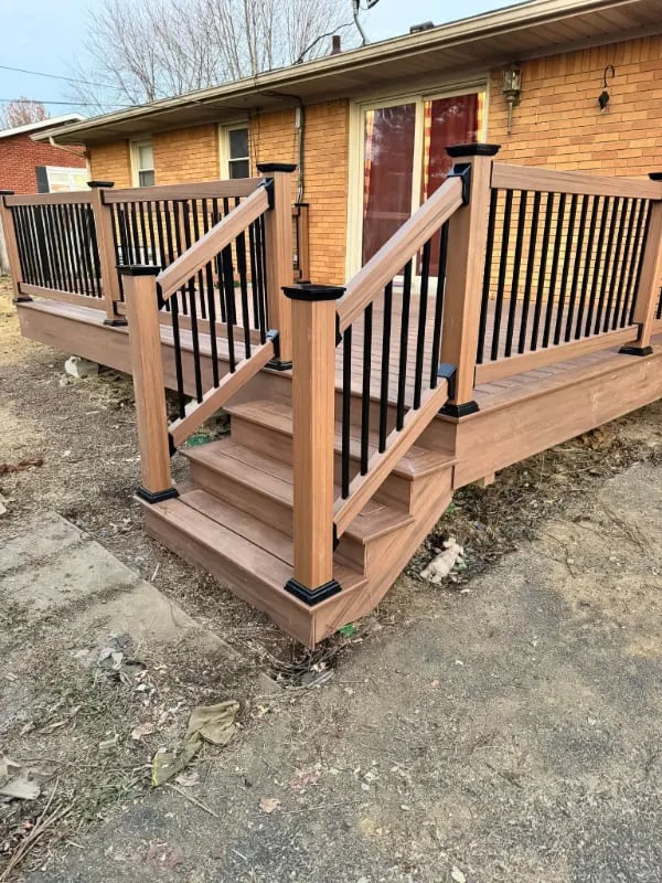 Graber Outdoors — Vinyl Deck