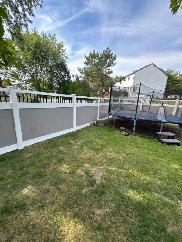 Graber Outdoors — Vinyl Fence