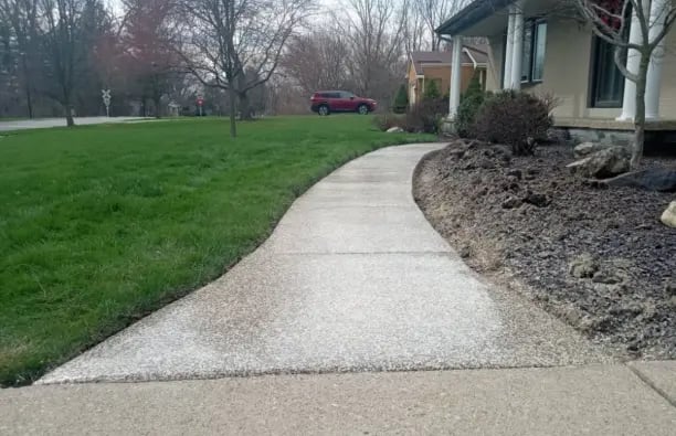 Driveways concrete coating — installation 1