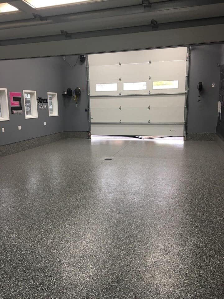 Garages in Massachusetts