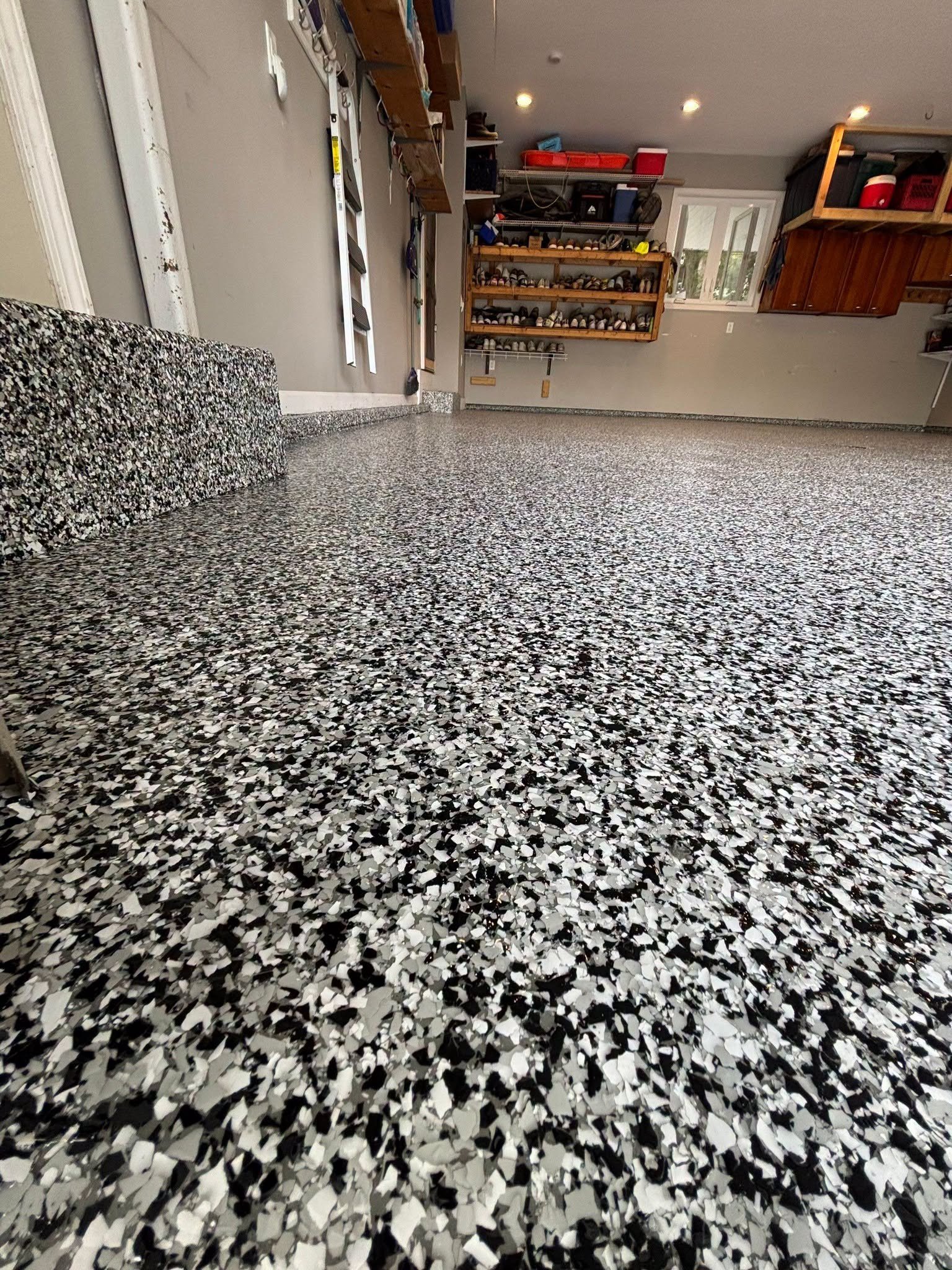 Garage Floor Coating Colors and Flake Blends Explained