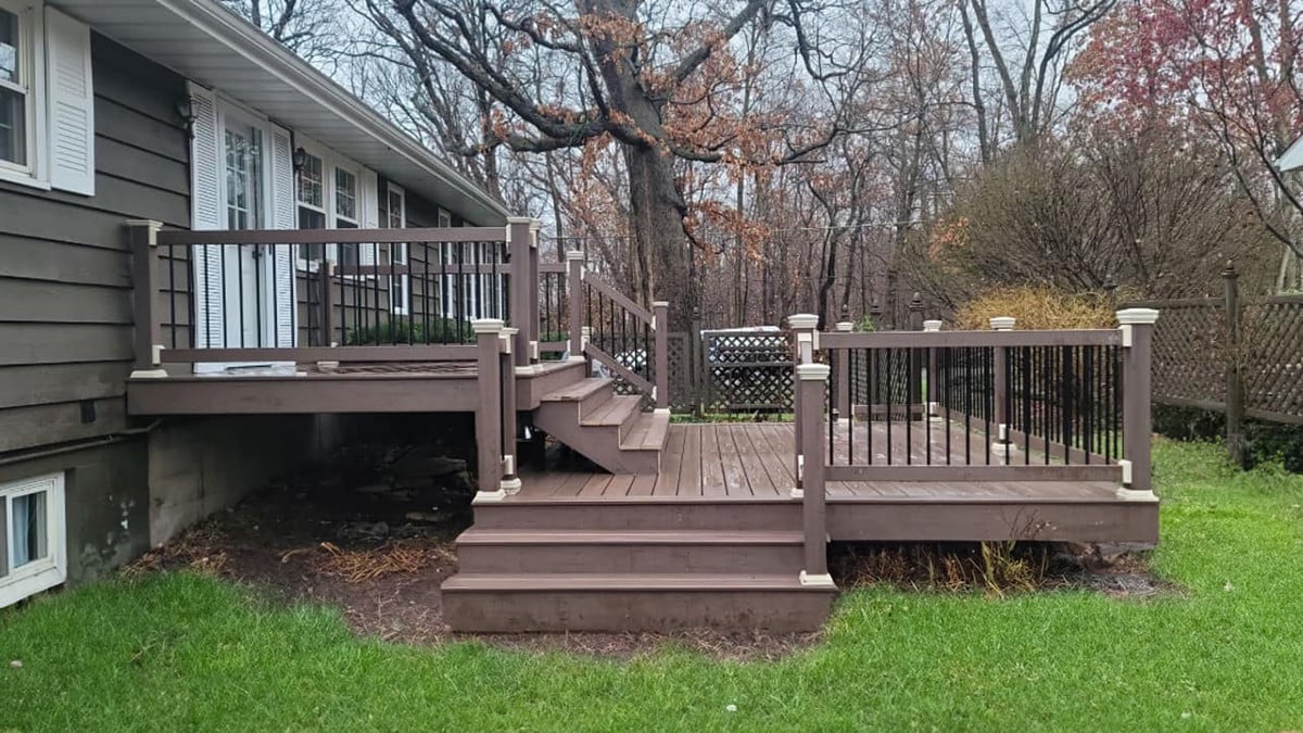 Adding Features to Your Deck: Railings, Pergolas, and More