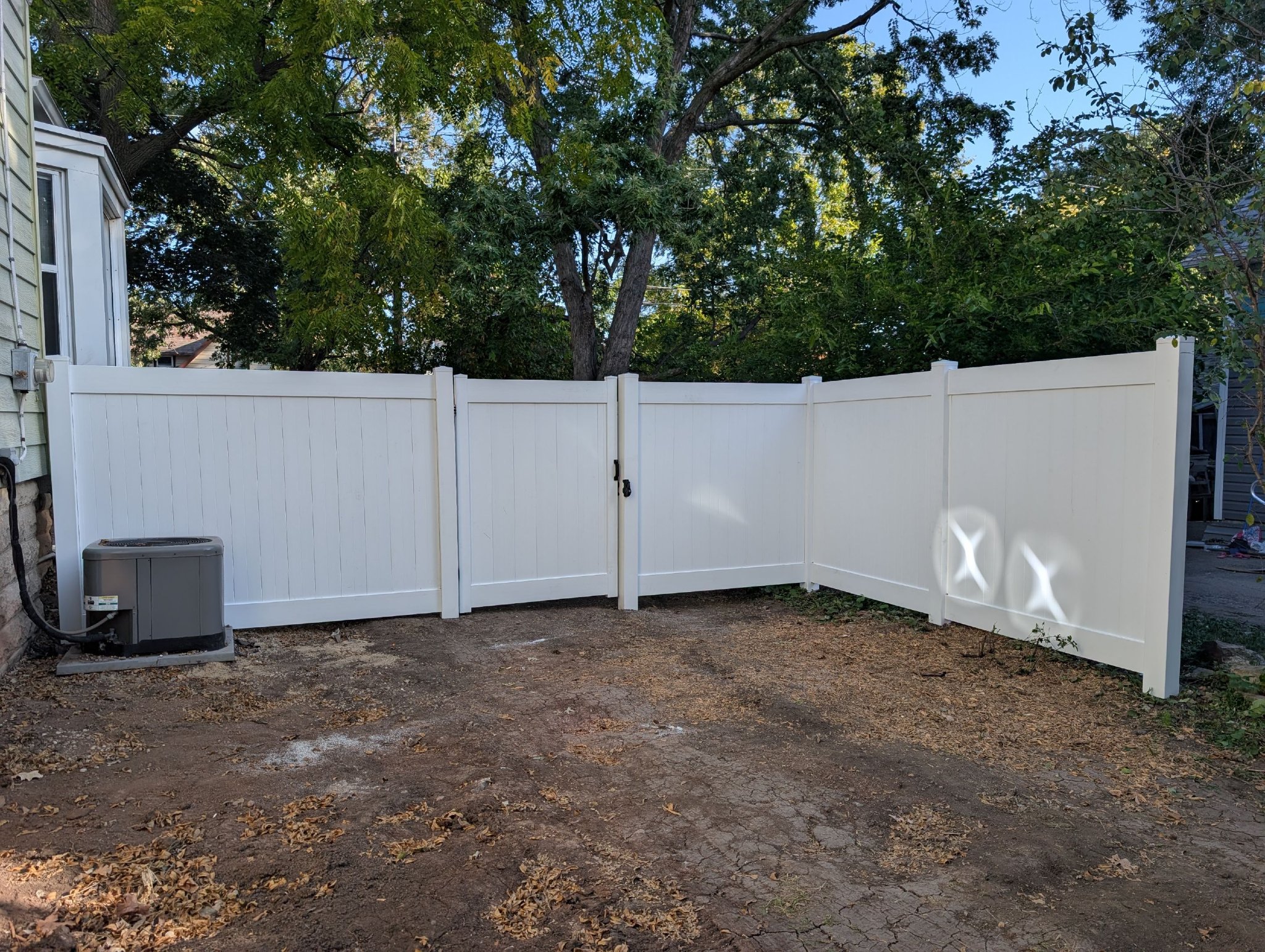Privacy Fencing vs. Decorative Fencing: Which Do You Need?