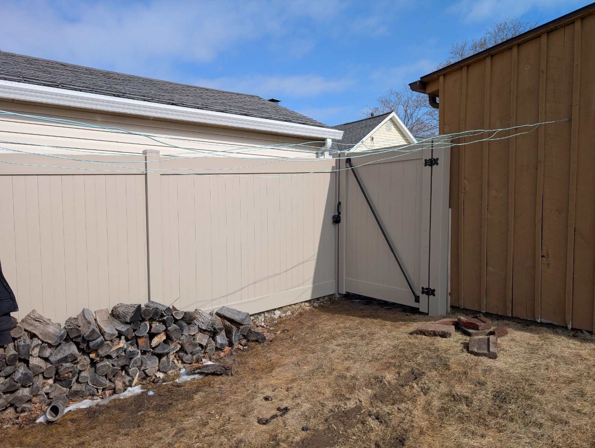 Milwaukee, WI — Vinyl Fence Installation