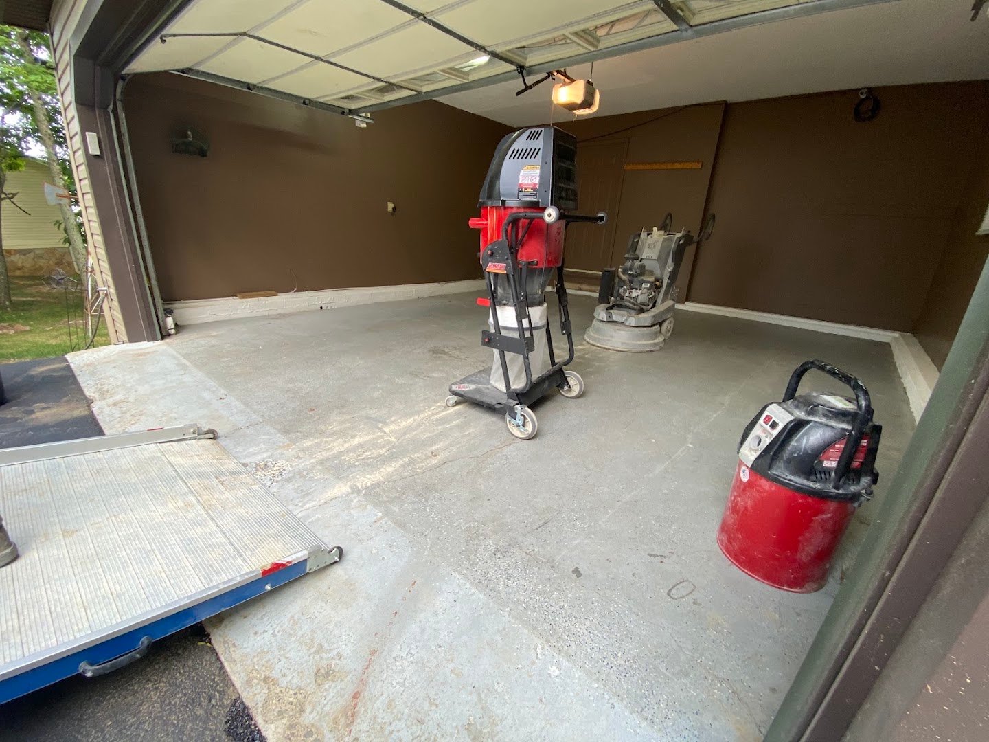 Team Red Coatings garages project