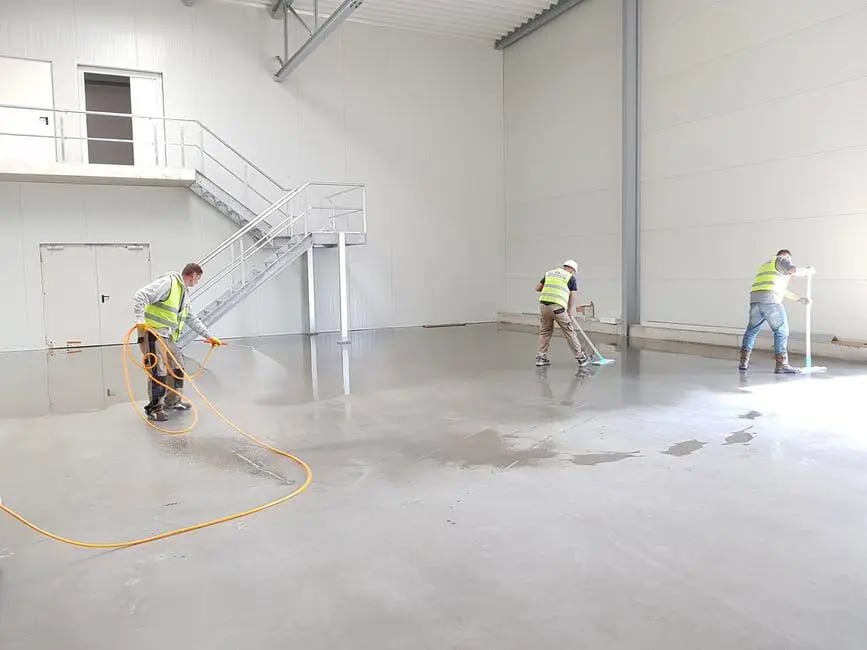 Concrete Coatings for Garage Floors: 7 Creative Ideas in Tampa