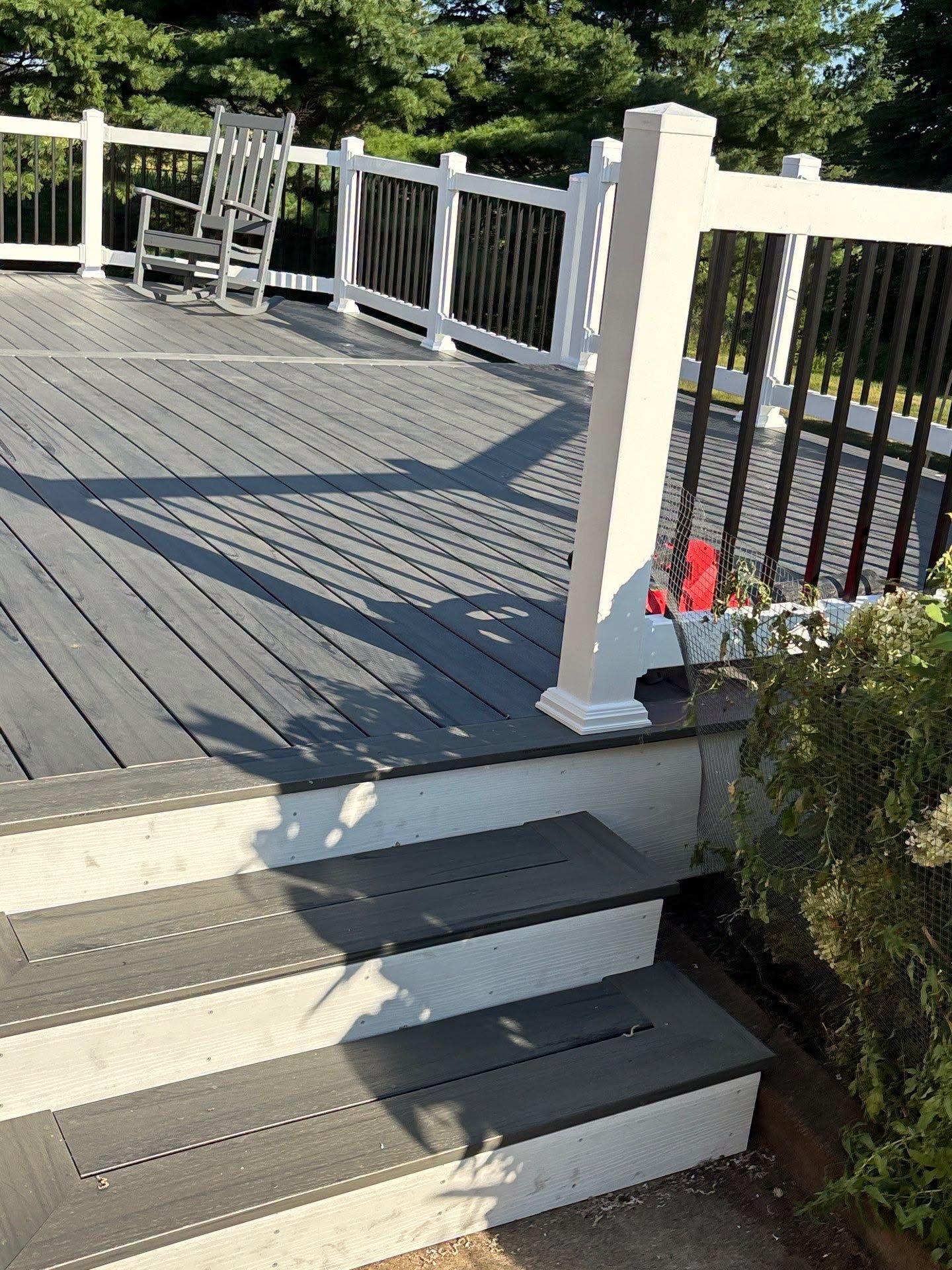 Composite vs. Vinyl Decking: Which Is Better for Your Home?