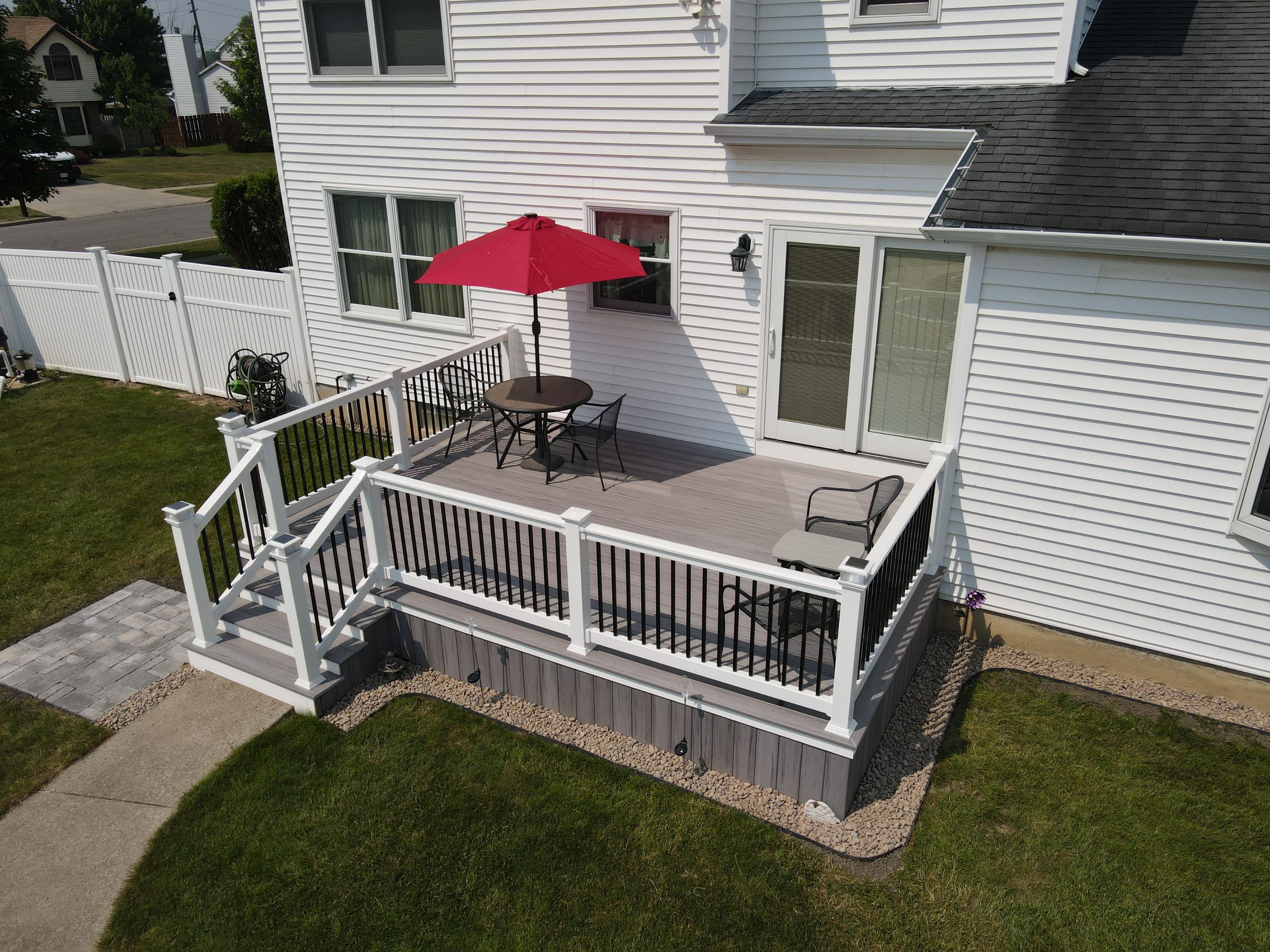 Traditional Decks photo 3 — The Vinyl Outlet