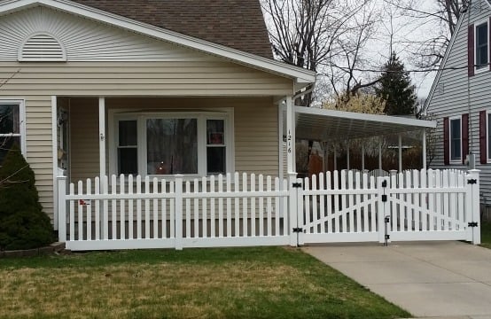 Picket Fencing 8