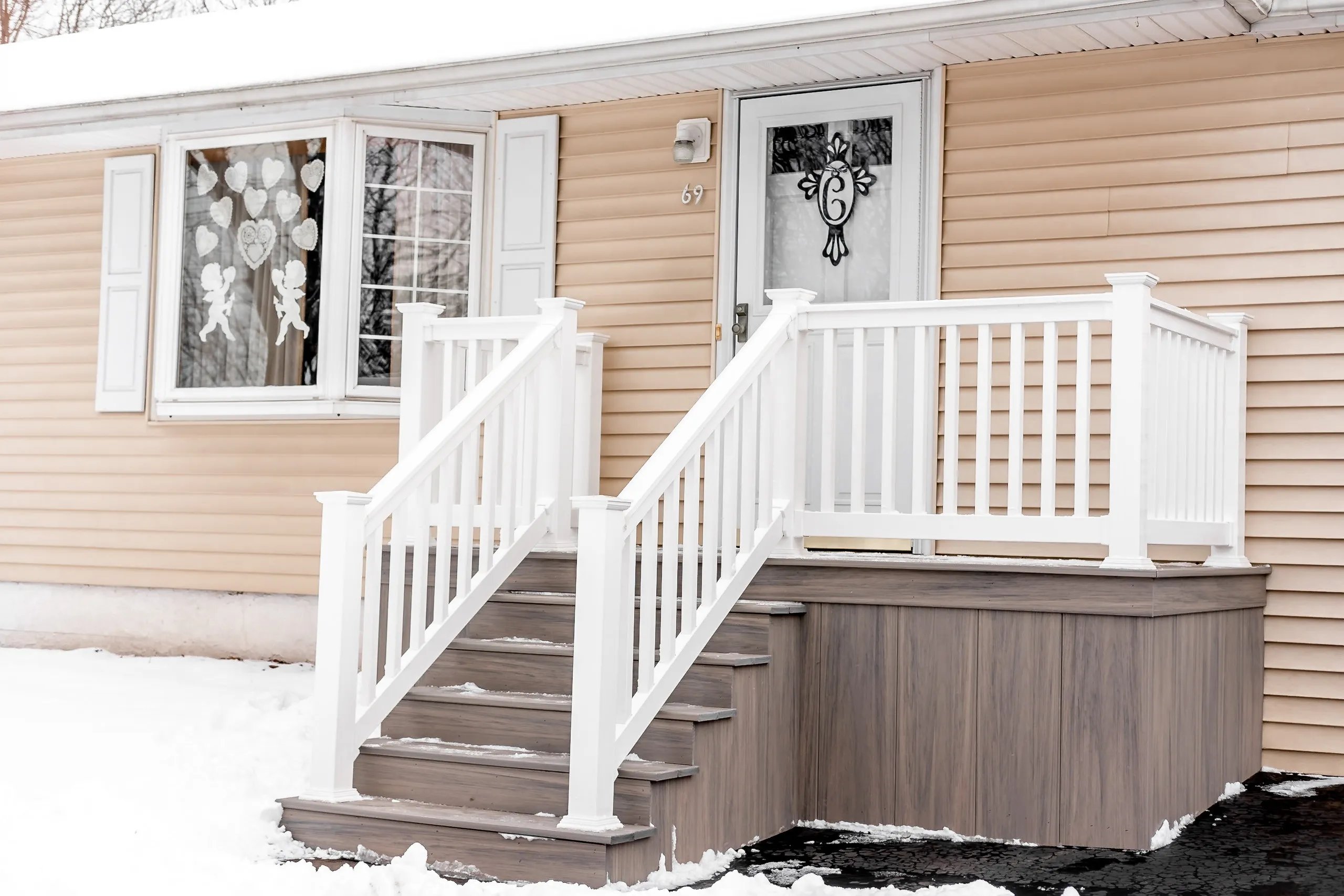 Front Porch Railings photo 9 — The Vinyl Outlet