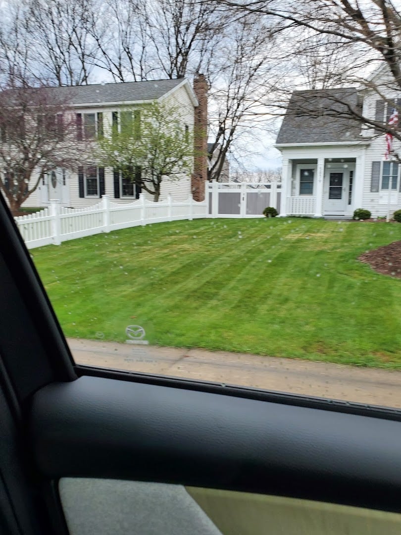 Aurora fencing & decking