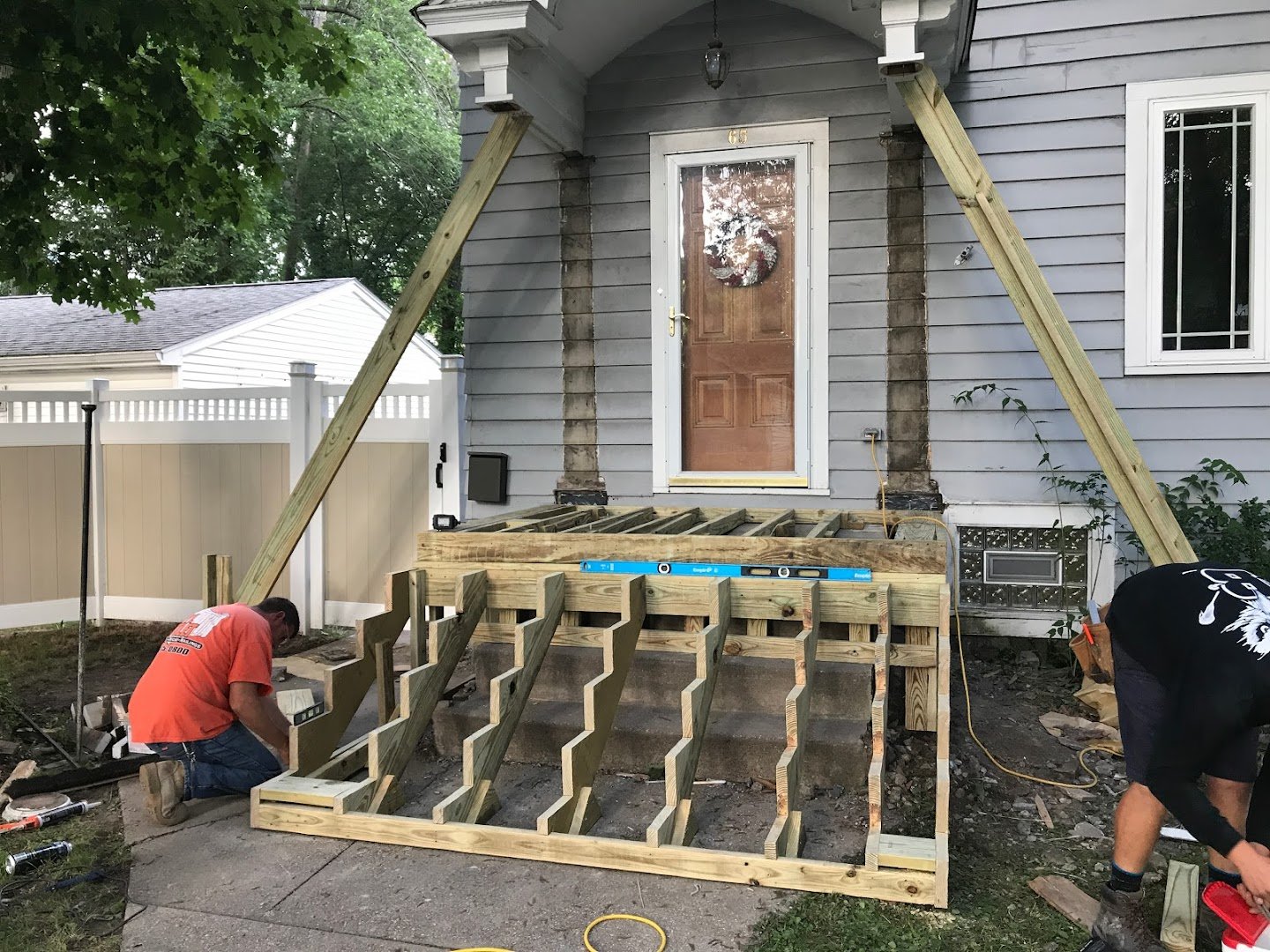 Basom fencing & decking