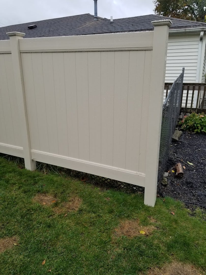 Branchport fencing & decking
